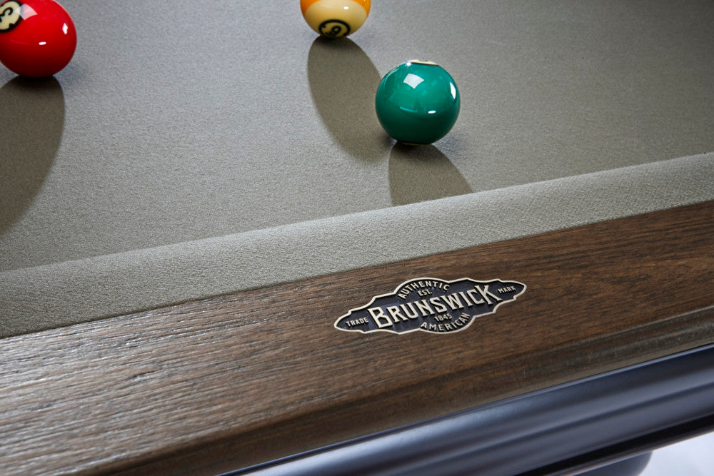 Brunswick Glenwood 7' Pool Table With Talon Ball & Claw Leg